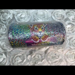 Limited edition MORPHE and Lisa Frank brush pack